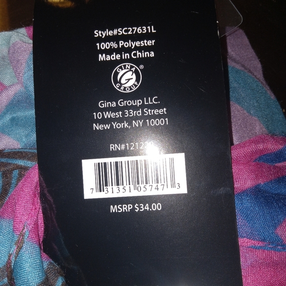 Chatties Infinity Scarf - Picture 2 of 2